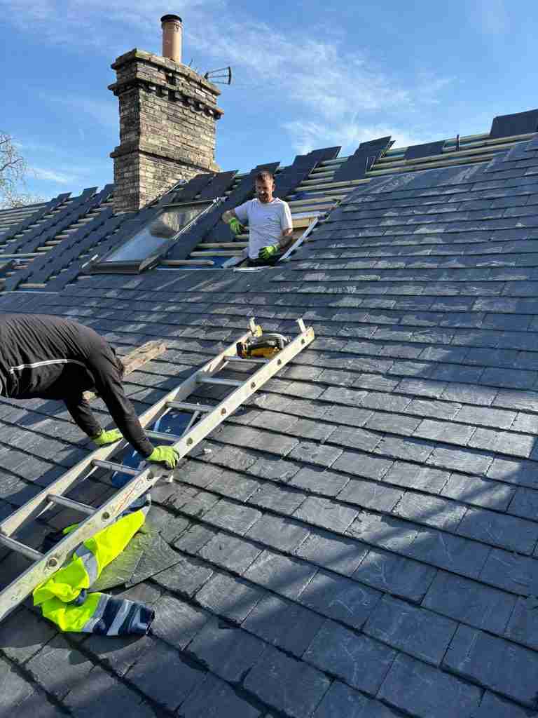 Emergency ROofer